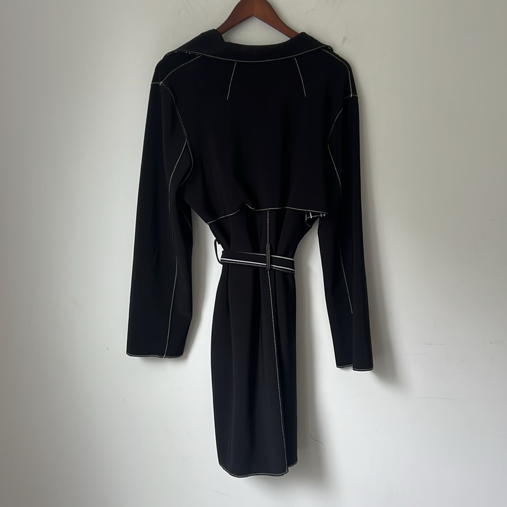 NEW Chico's Travelers Contrast Trim Trench Coat Black Sz 12
Sinky knit # - Picture 7 of 7